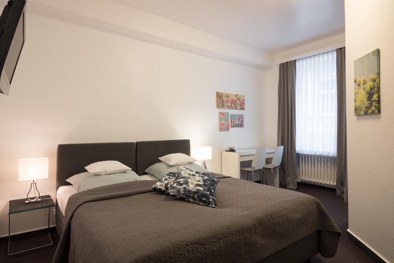 Hotel Brandenburger Hof Koln Bagian luar foto